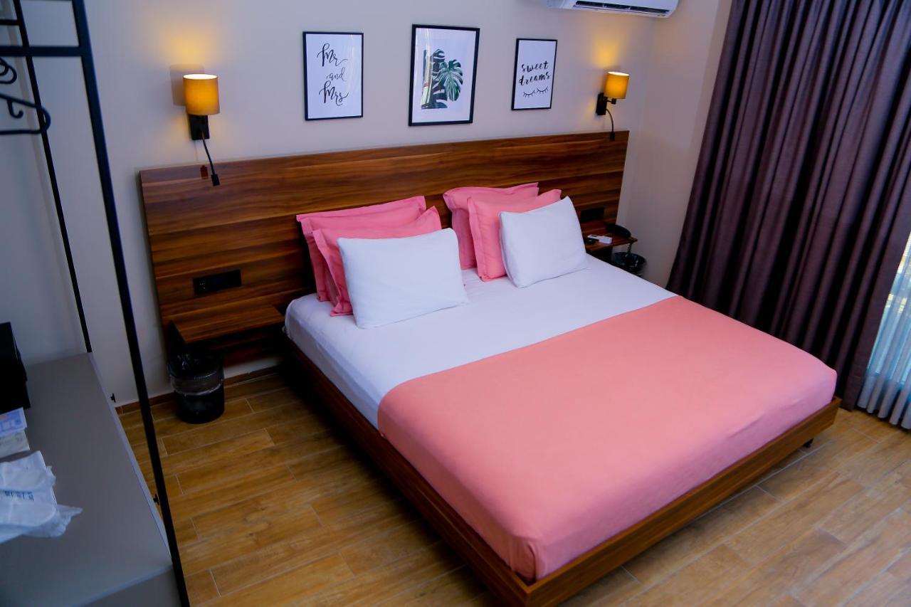 Senyildiz Hotel İzmir Ngoại thất bức ảnh