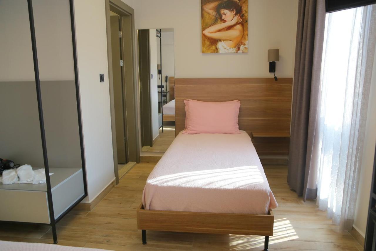 Senyildiz Hotel İzmir Ngoại thất bức ảnh